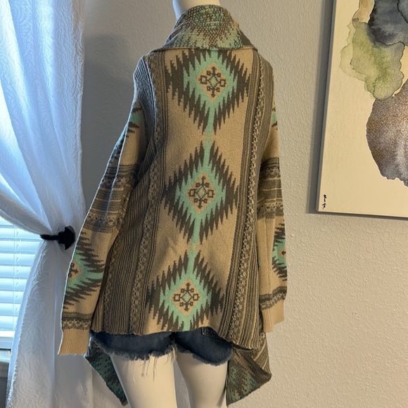 Dreamers Multicolor and Gray Open Front Waterfall Sweater ** EUC ** - Picture 6 of 8